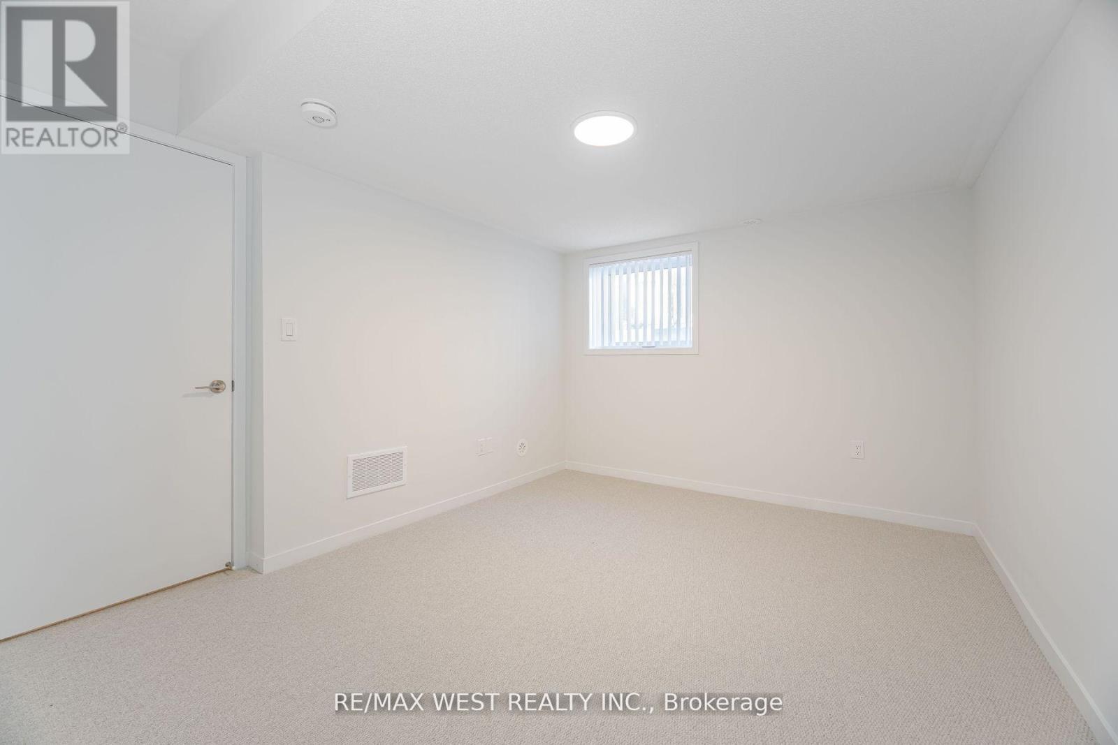 195 - 141 Honeycrisp Crescent, Vaughan (Concord), Ontario  L4K 5Z8 - Photo 20 - N12740042