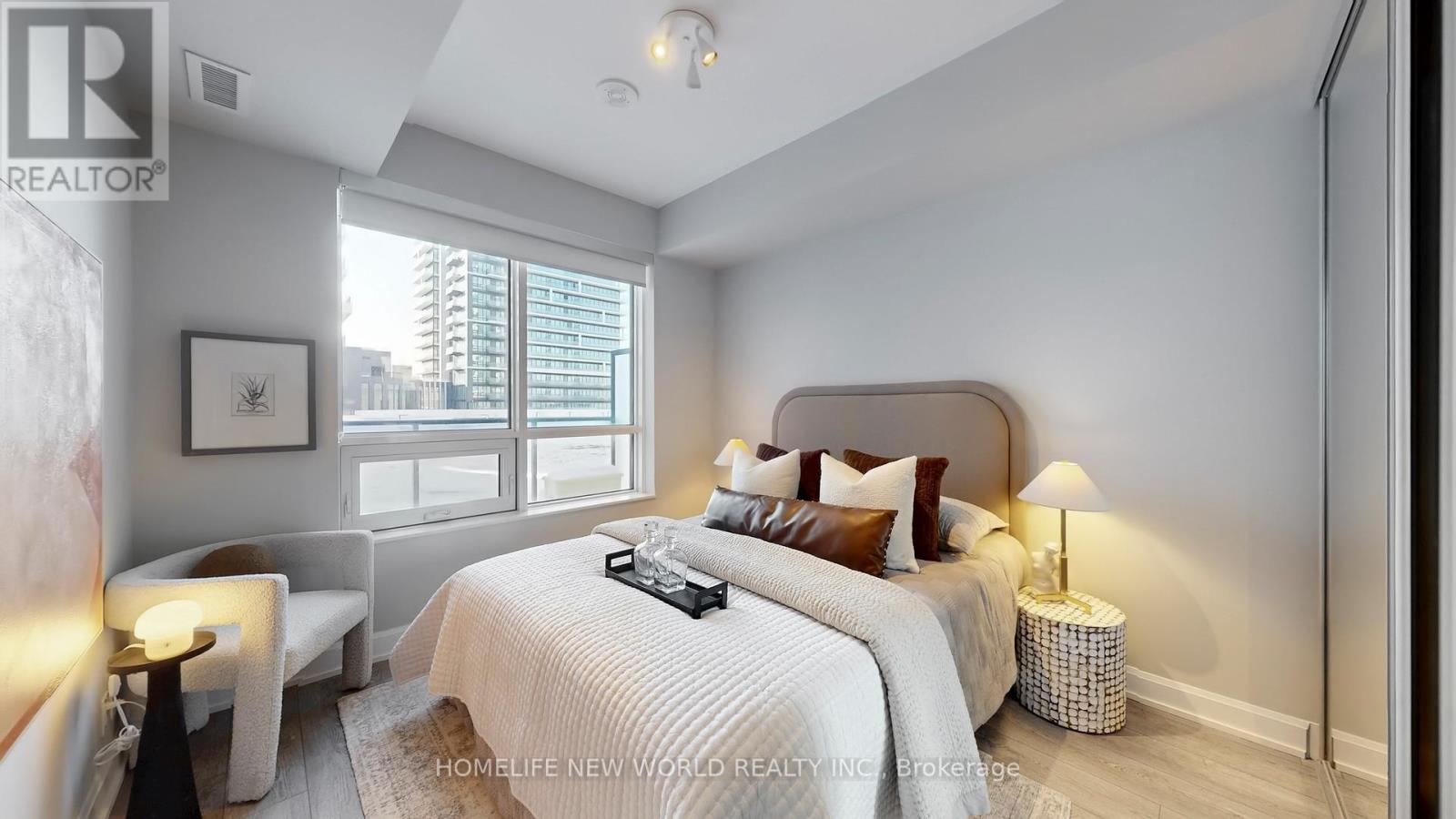 225 - 38 Water Walk Drive, Markham (Unionville), Ontario  L3R 6M8 - Photo 13 - N12756336