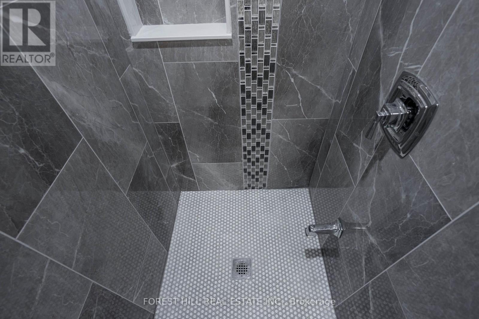 Lower A - 125 Brookmill Drive, Vaughan (Brownridge), Ontario  L4J 6L8 - Photo 37 - N12703950