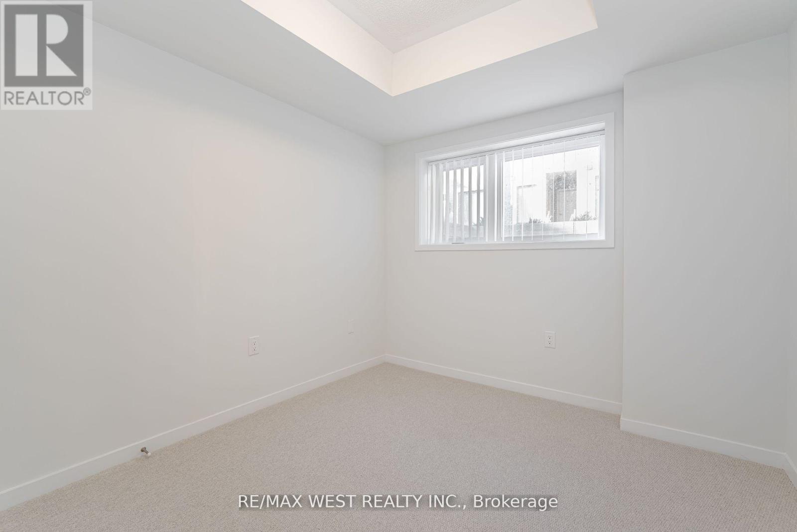 195 - 141 Honeycrisp Crescent, Vaughan (Concord), Ontario  L4K 5Z8 - Photo 24 - N12740042