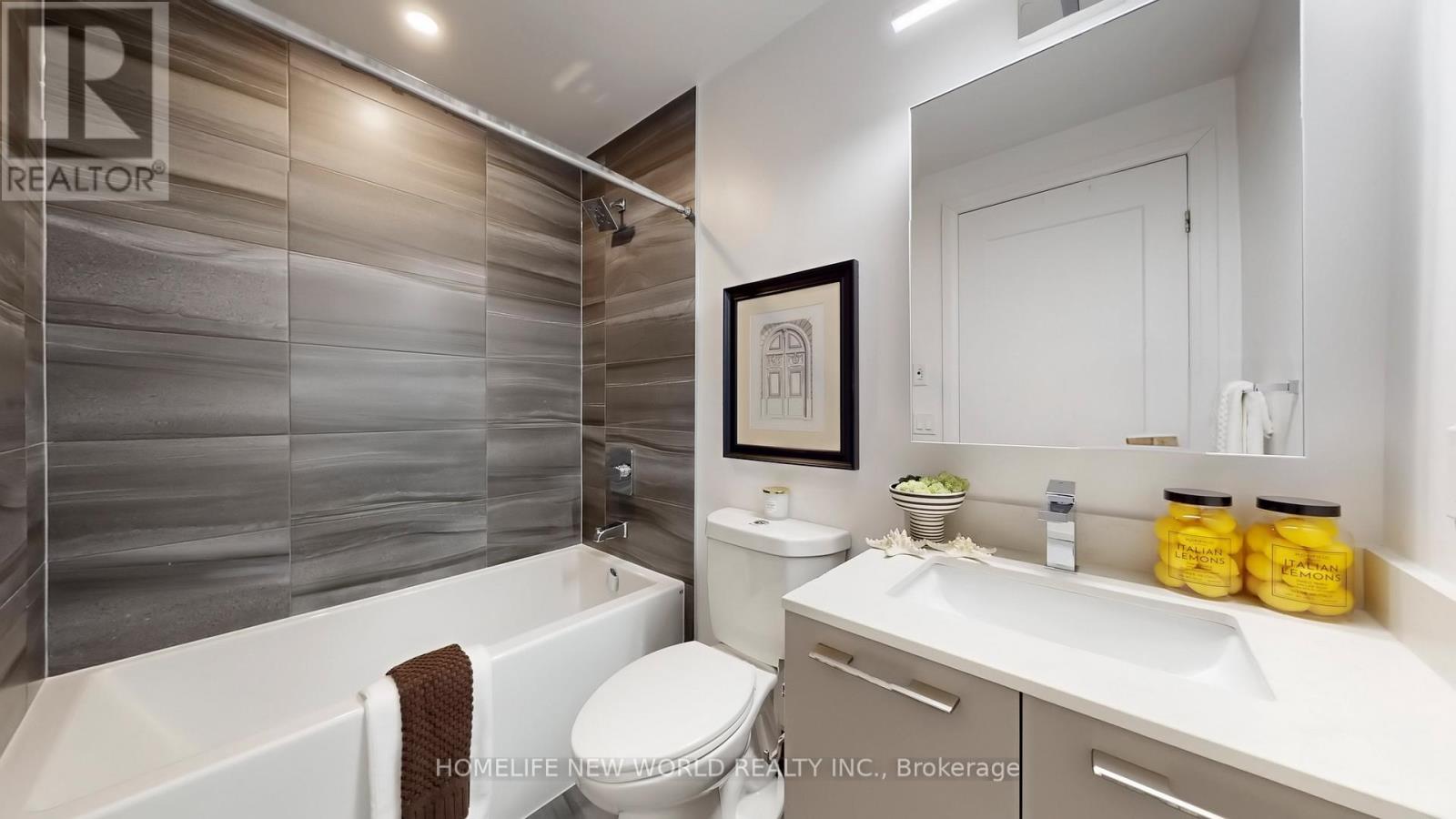 225 - 38 Water Walk Drive, Markham (Unionville), Ontario  L3R 6M8 - Photo 17 - N12756336