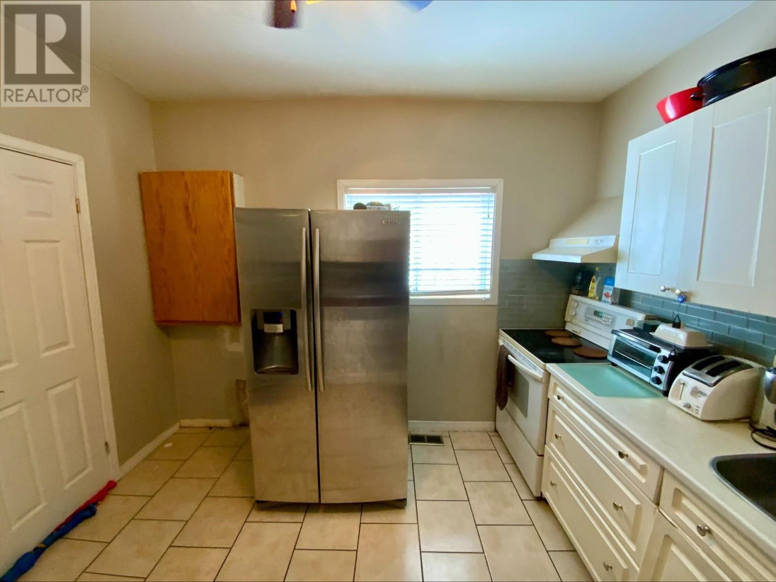 248 Albert St W, Sault Ste. Marie, Ontario  P6A 1B6 - Photo 5 - SM260235