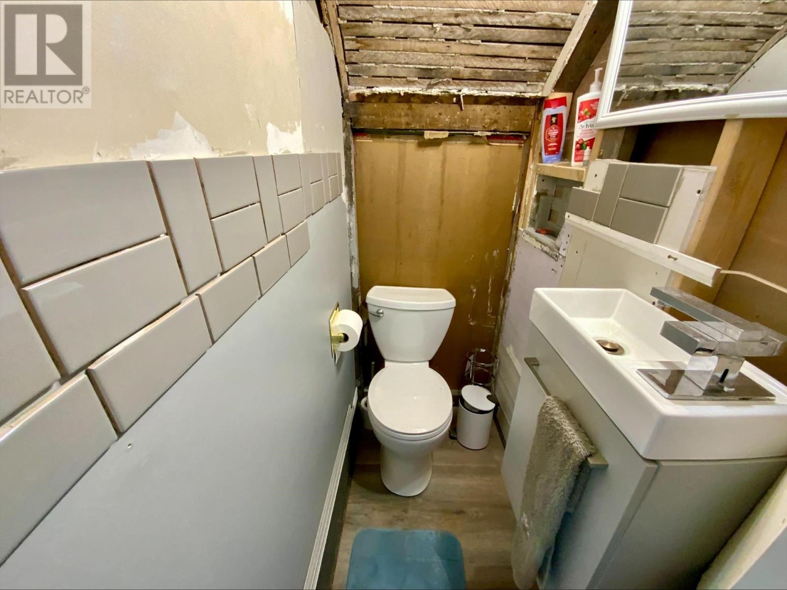 248 Albert St W, Sault Ste. Marie, Ontario  P6A 1B6 - Photo 15 - SM260235