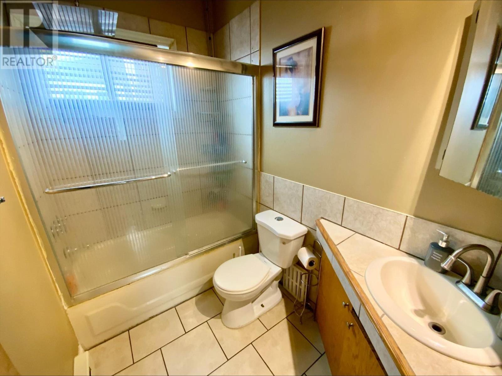 248 Albert St W, Sault Ste. Marie, Ontario  P6A 1B6 - Photo 6 - SM260235