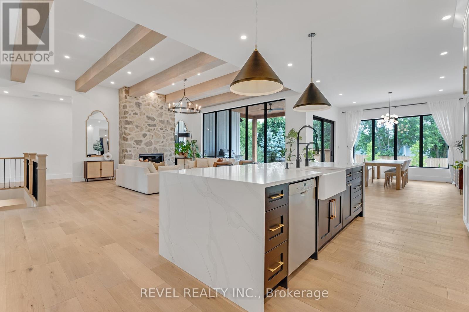 4678 Lobsinger Line, Wellesley, Ontario  N0K 1L0 - Photo 7 - X12702954