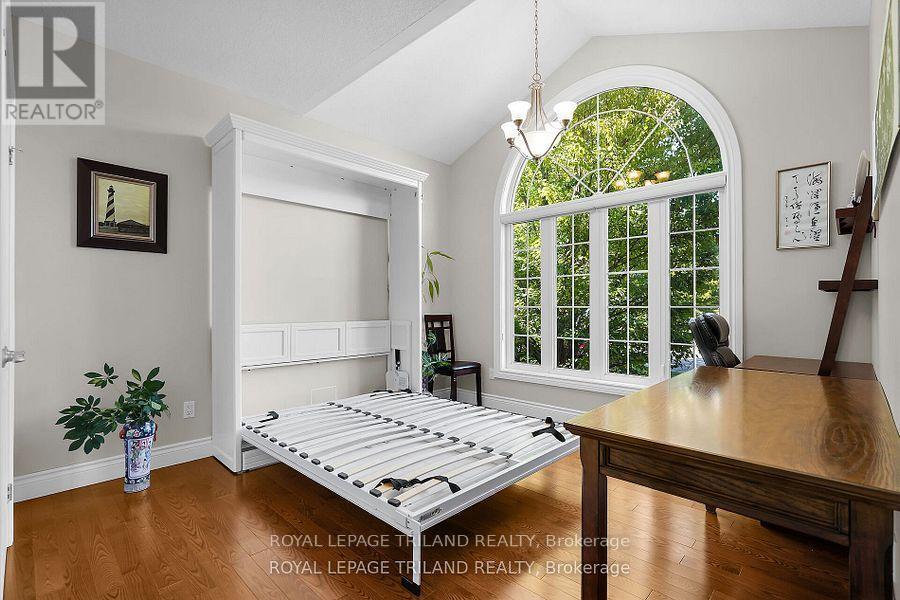 7119 Clayton Walk, London South, Ontario  N6P 1V3 - Photo 22 - X12761006