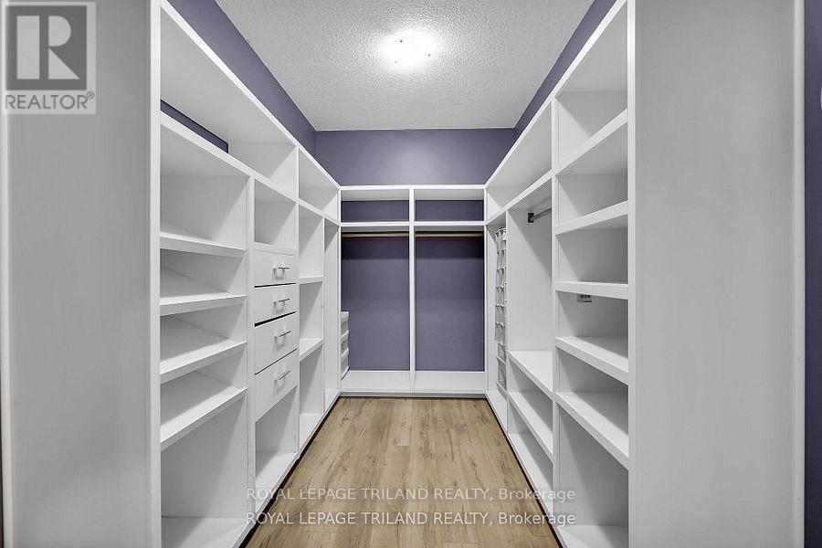 7119 Clayton Walk, London South, Ontario  N6P 1V3 - Photo 25 - X12761006