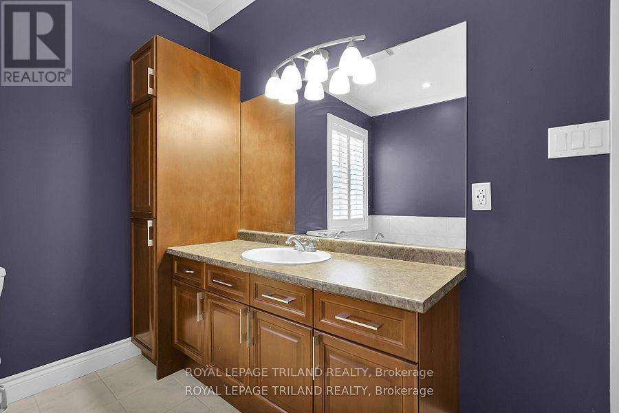 7119 Clayton Walk, London South, Ontario  N6P 1V3 - Photo 27 - X12761006