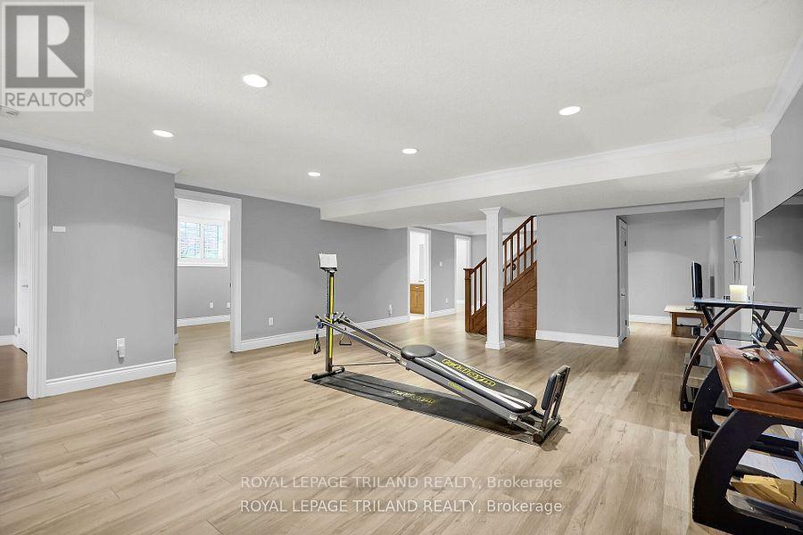 7119 Clayton Walk, London South, Ontario  N6P 1V3 - Photo 29 - X12761006