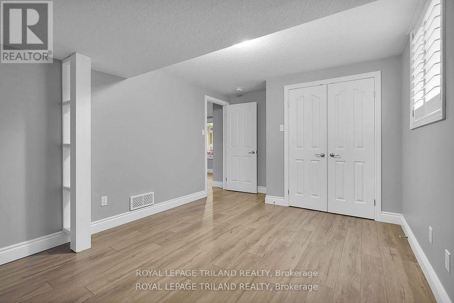 7119 Clayton Walk, London South, Ontario  N6P 1V3 - Photo 35 - X12761006