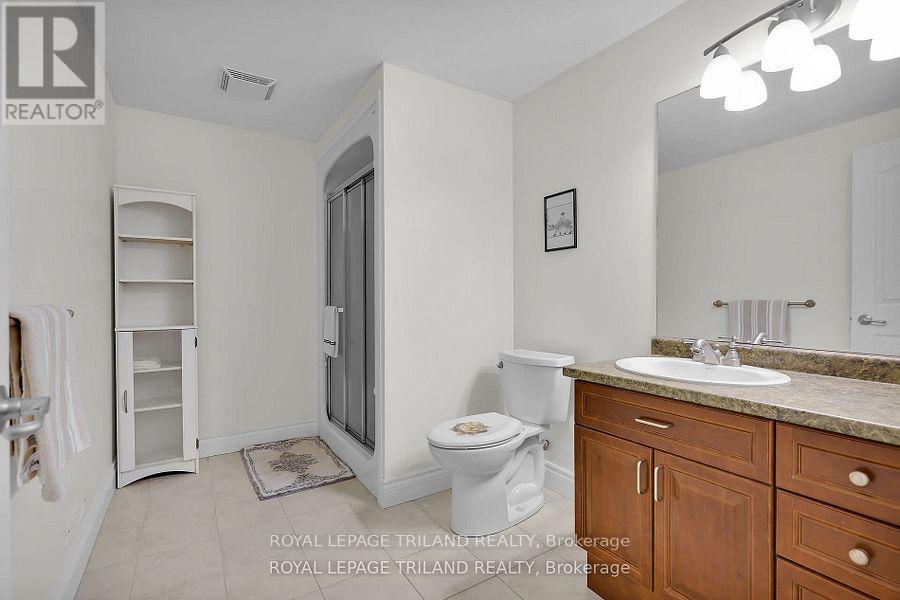 7119 Clayton Walk, London South, Ontario  N6P 1V3 - Photo 36 - X12761006