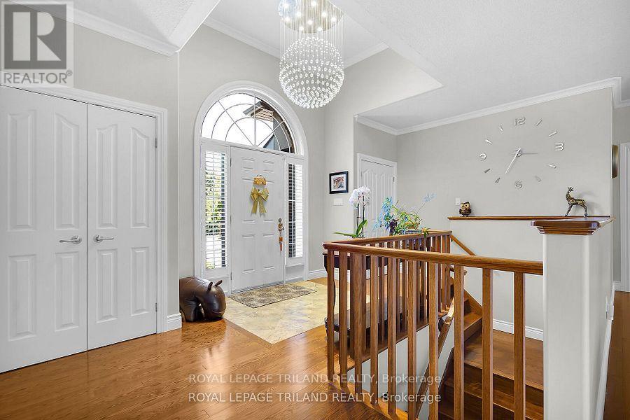 7119 Clayton Walk, London South, Ontario  N6P 1V3 - Photo 5 - X12761006