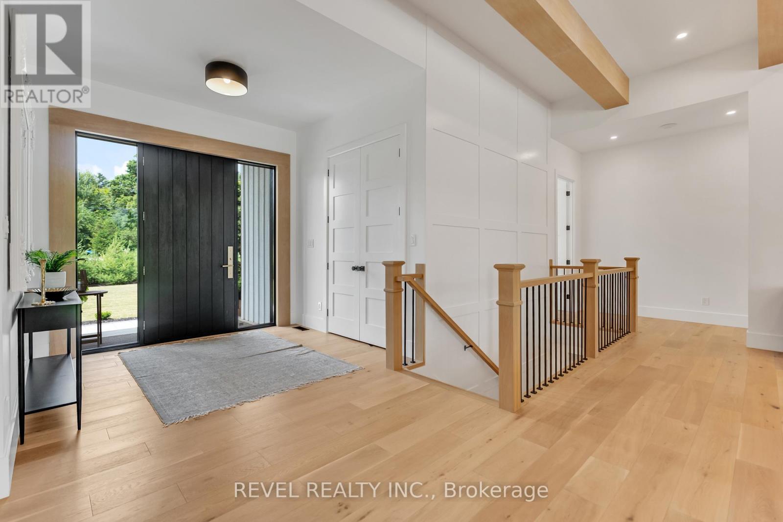 4678 Lobsinger Line, Wellesley, Ontario  N0K 1L0 - Photo 4 - X12702954