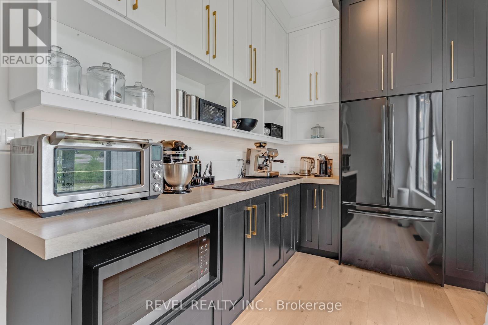 4678 Lobsinger Line, Wellesley, Ontario  N0K 1L0 - Photo 10 - X12702954