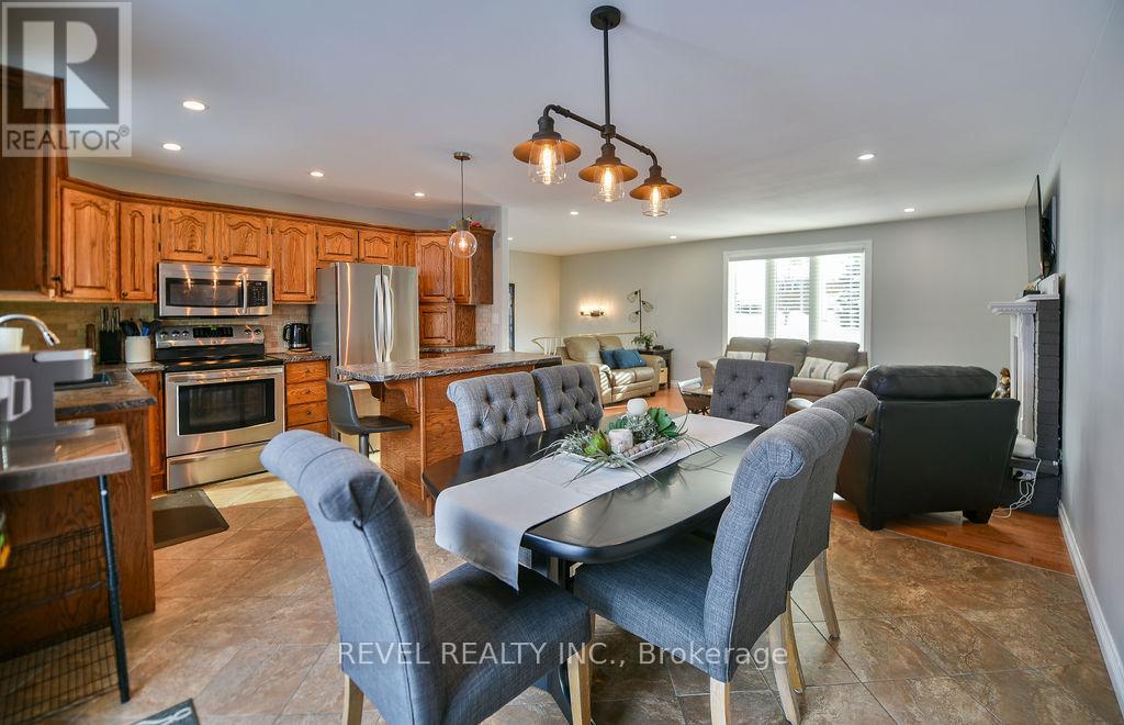 821 Rheaume Crescent, Timmins (Tnw - Riverpark), Ontario  P4N 7P4 - Photo 11 - T12760992