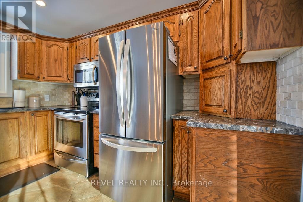 821 Rheaume Crescent, Timmins (Tnw - Riverpark), Ontario  P4N 7P4 - Photo 7 - T12760992