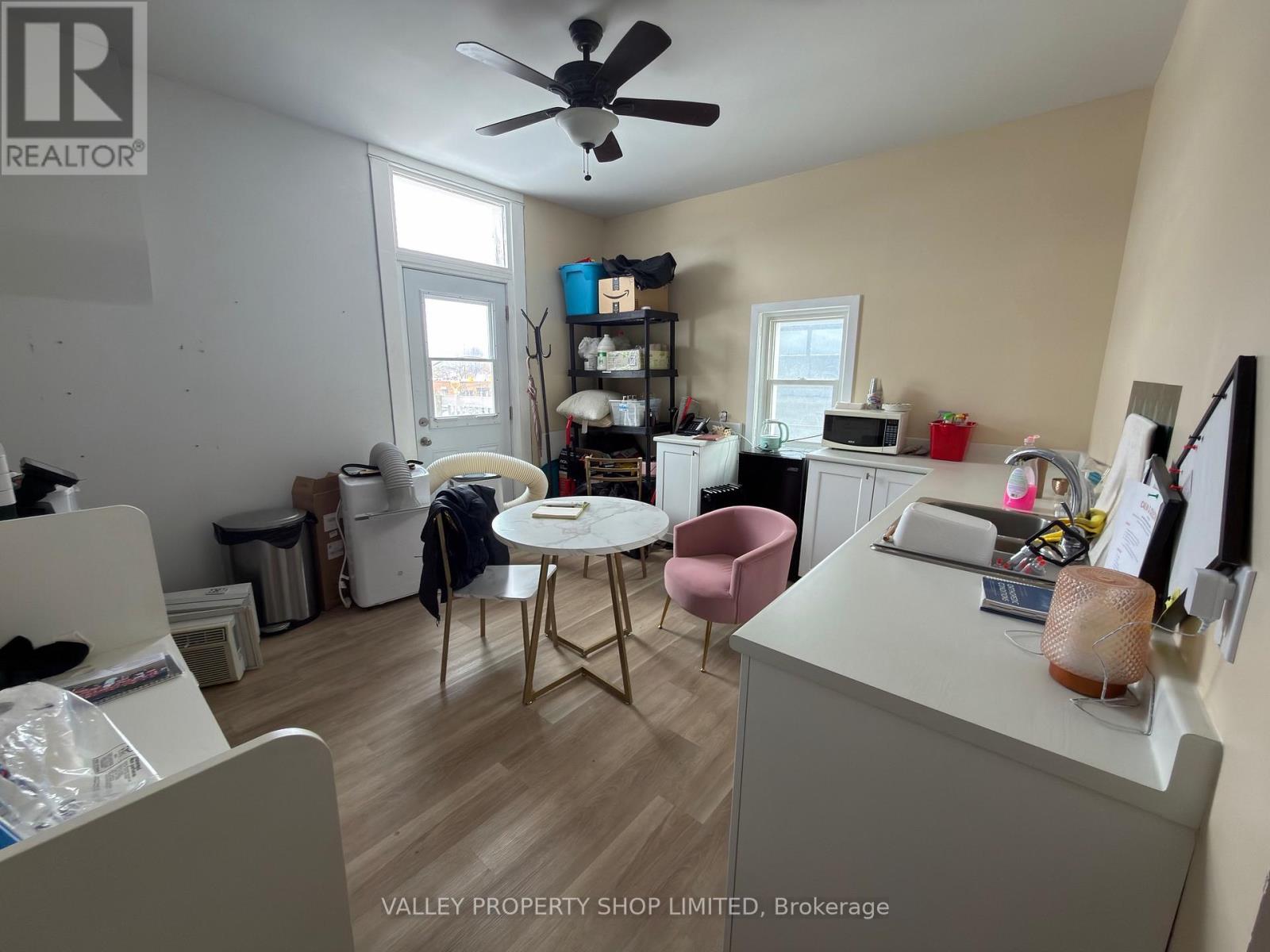 207 Pembroke Street W, Pembroke, Ontario  K8A 5N1 - Photo 11 - X12761024