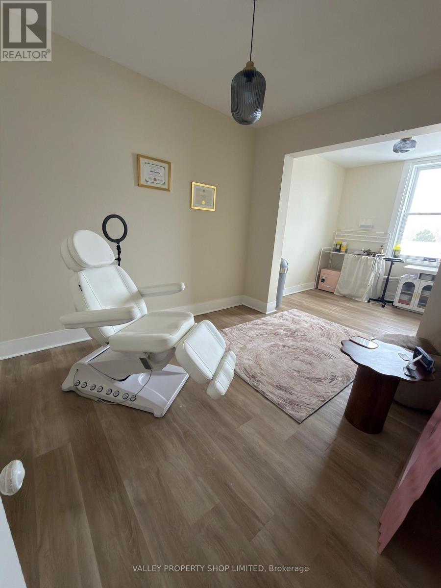 207 Pembroke Street W, Pembroke, Ontario  K8A 5N1 - Photo 9 - X12761024