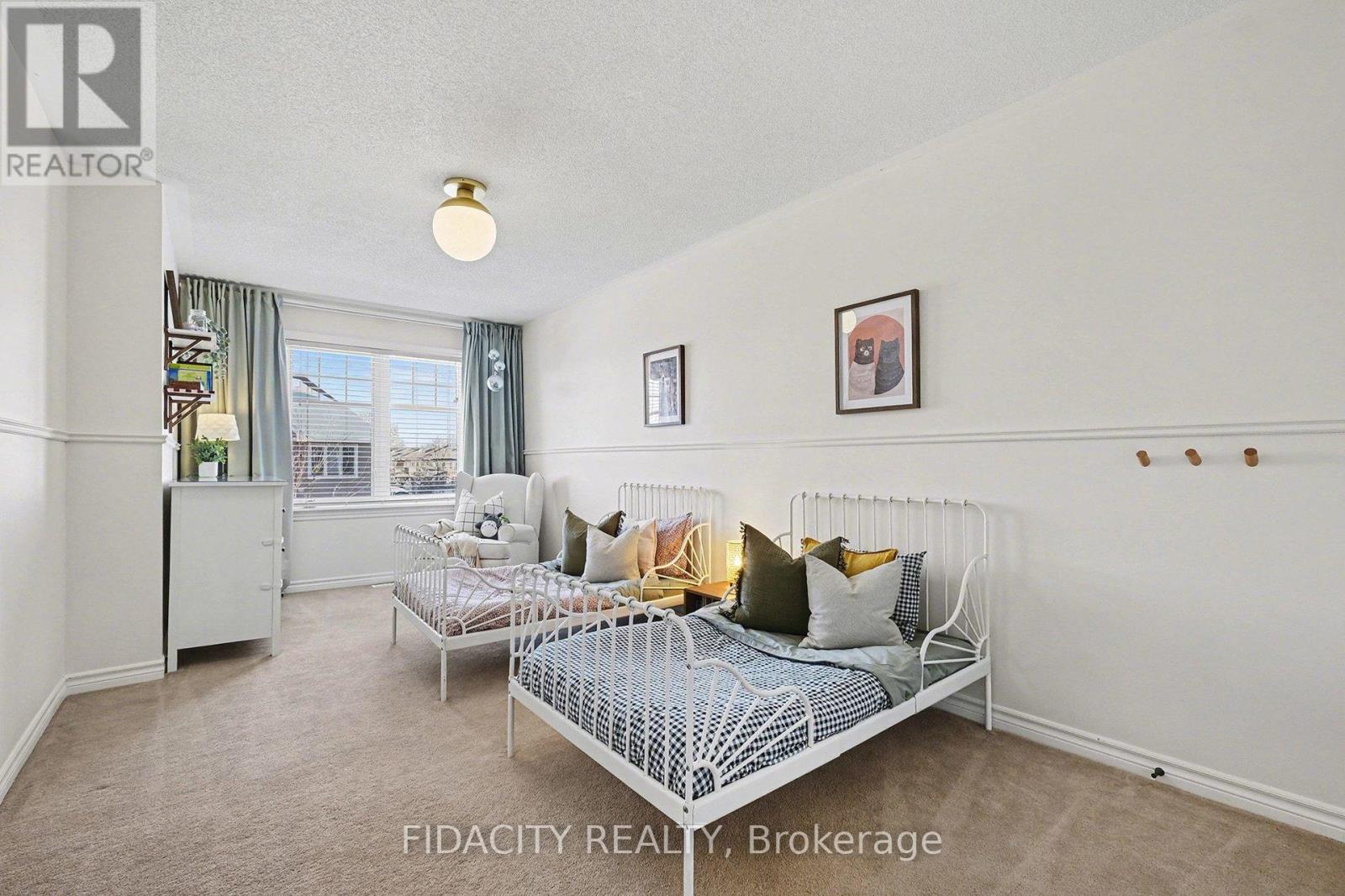 291 Horseshoe Crescent, Ottawa, Ontario  K2S 0B7 - Photo 22 - X12761164