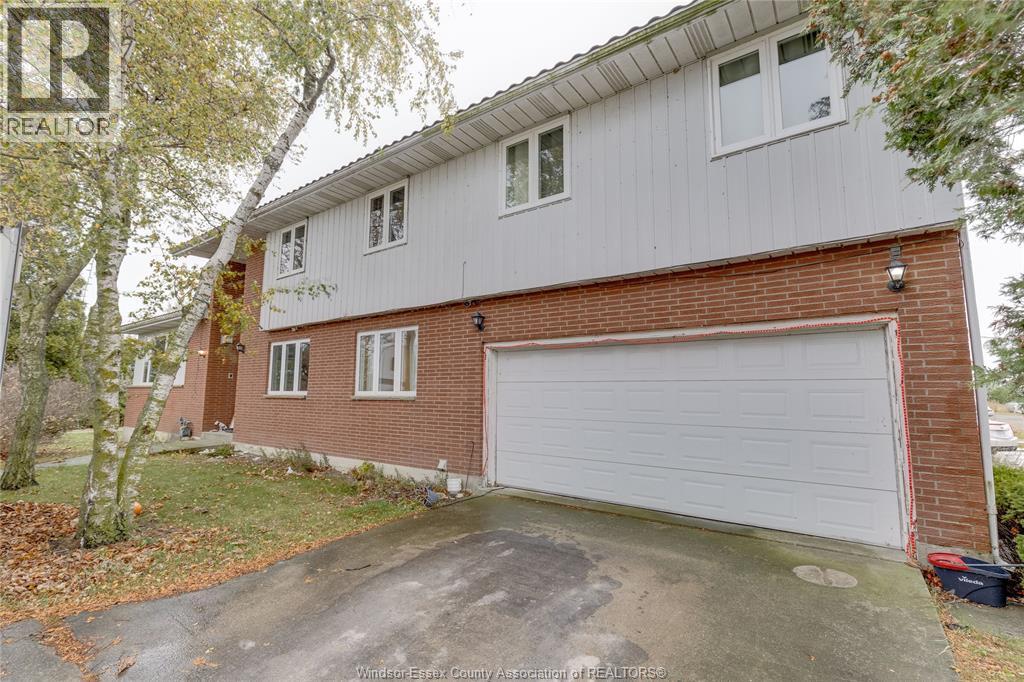 MLS# 26002656: 4996 BADDER LINE, Merlin, Canada