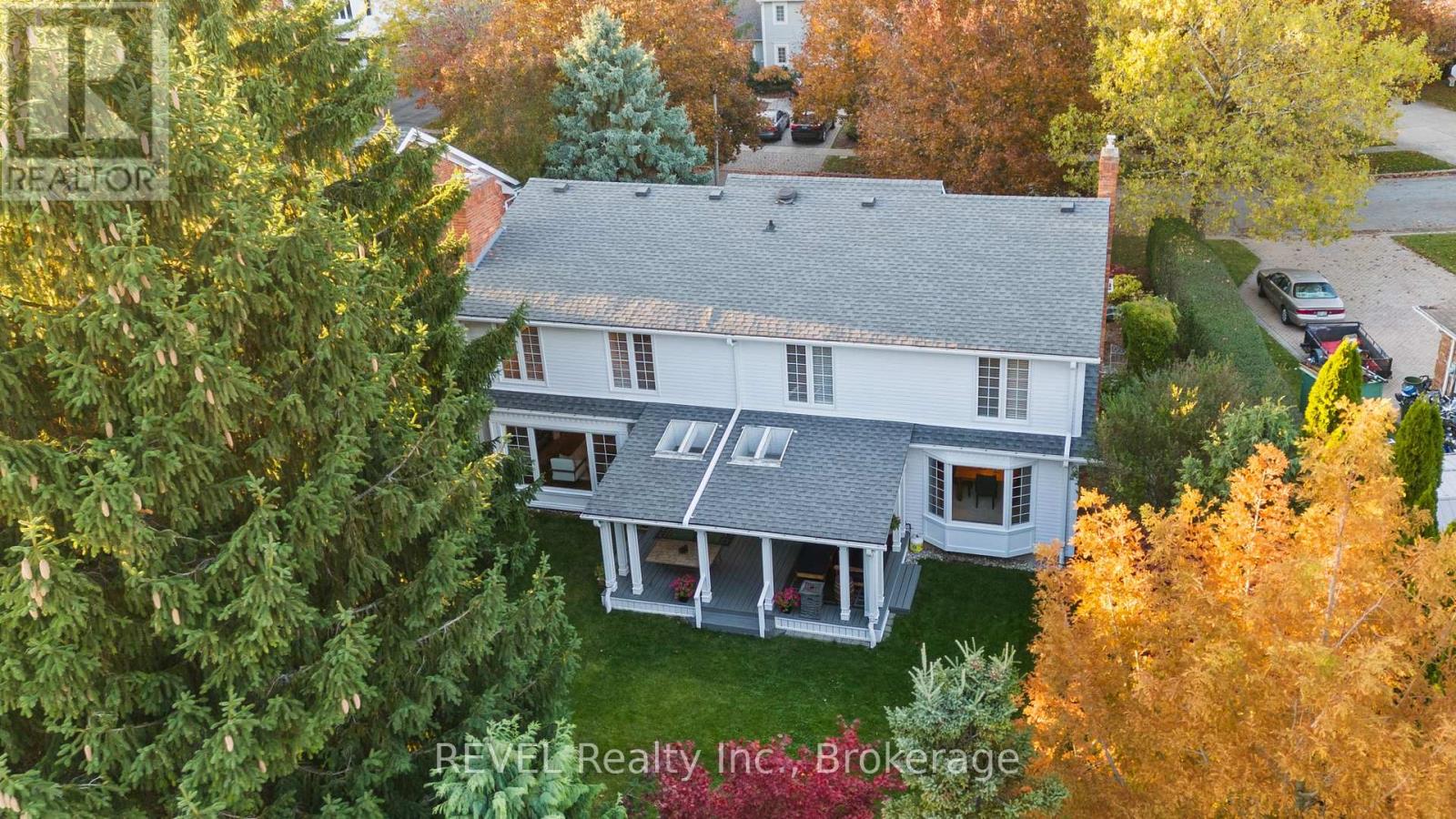 36 Confederation Drive, Niagara-On-The-Lake (Town), Ontario  L0S 1J0 - Photo 35 - X12761002