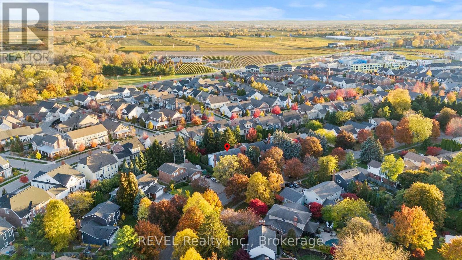 36 Confederation Drive, Niagara-On-The-Lake (Town), Ontario  L0S 1J0 - Photo 40 - X12761002