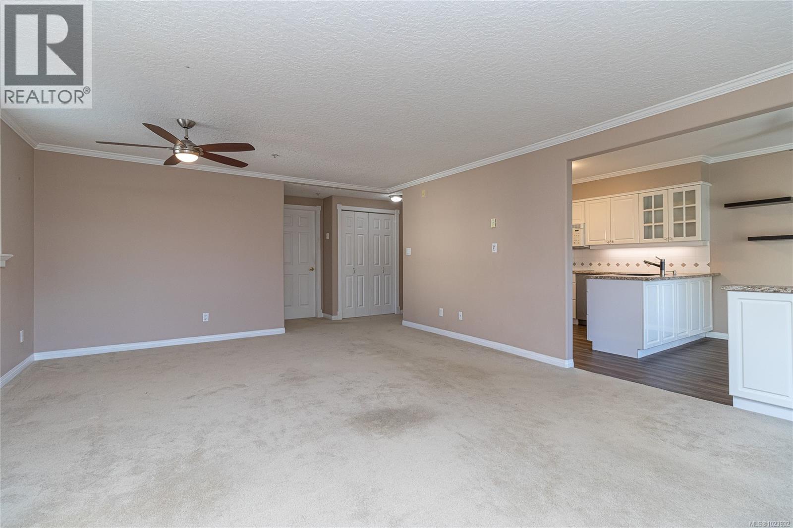 228 4490 Chatterton Way N, Saanich, British Columbia  V8X 5H7 - Photo 11 - 1023932