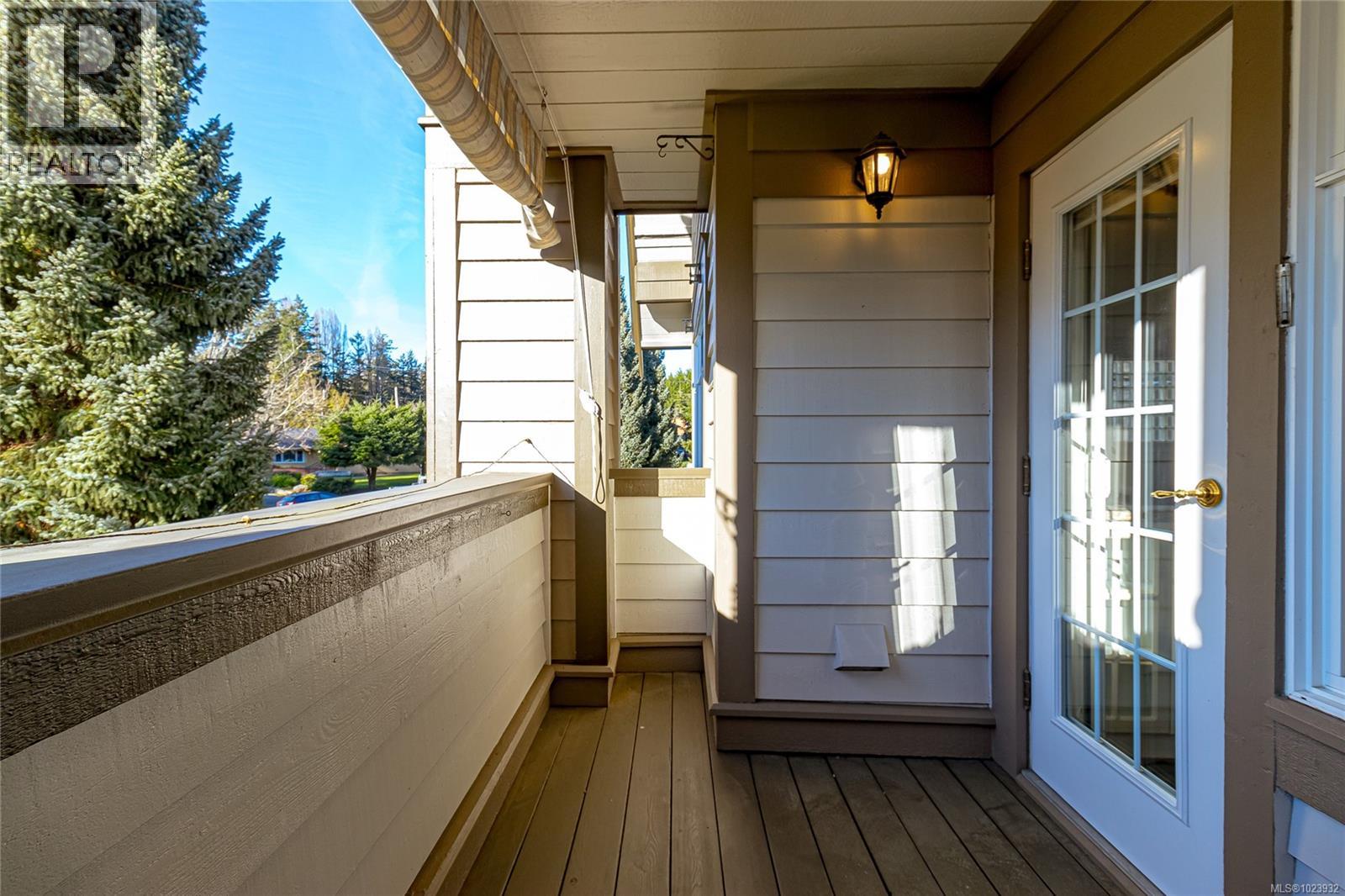 228 4490 Chatterton Way N, Saanich, British Columbia  V8X 5H7 - Photo 27 - 1023932