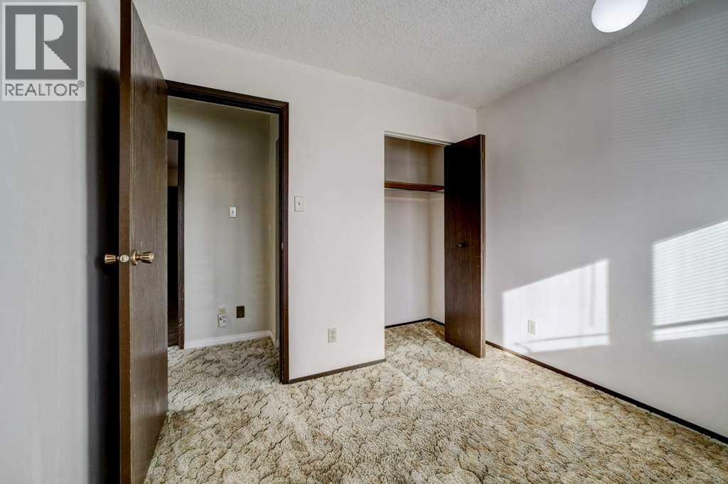 15 Cambridge Road W, Lethbridge, Alberta  T1K 4V7 - Photo 12 - A2282994