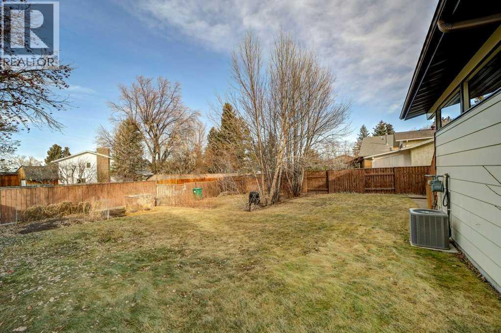 15 Cambridge Road W, Lethbridge, Alberta  T1K 4V7 - Photo 24 - A2282994