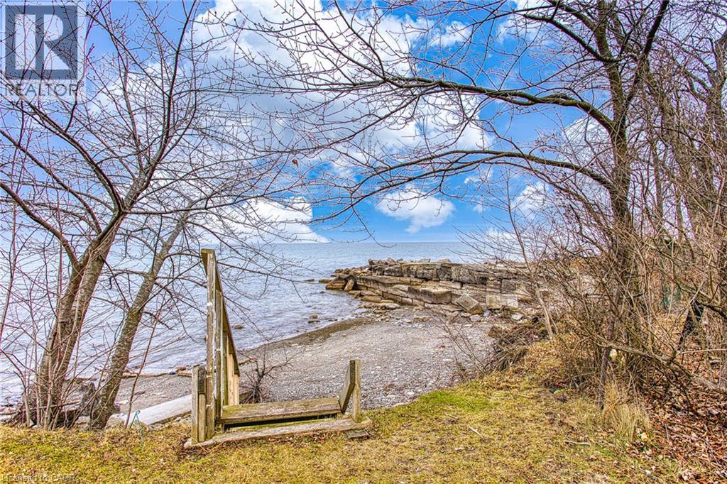 98 Creanona Boulevard, Stoney Creek, Ontario  L8E 5T3 - Photo 45 - 40802970