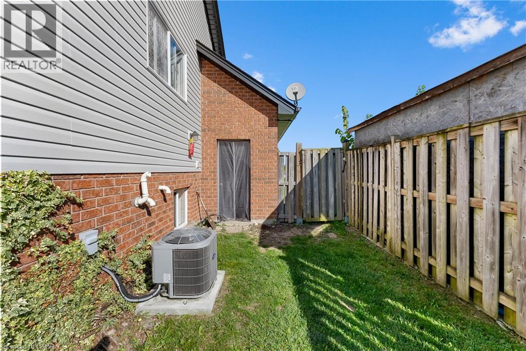 8 Lindan Street, Smithville, Ontario  L0R 2A0 - Photo 35 - 40800522