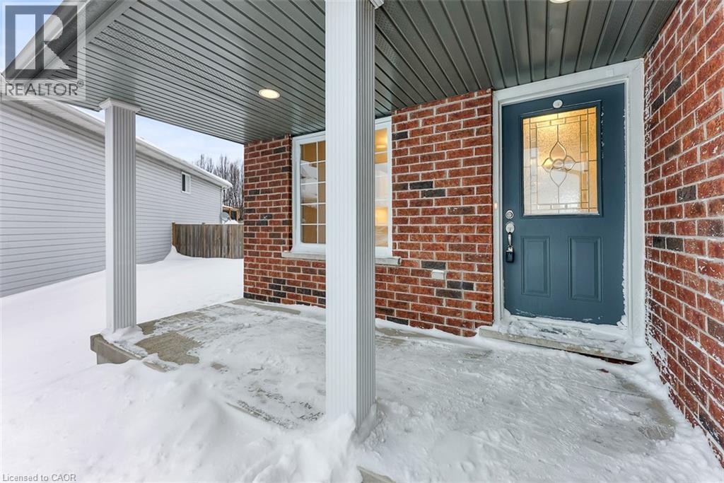 8329 Atack Court, Niagara Falls, Ontario  L2H 3N4 - Photo 3 - 40801966