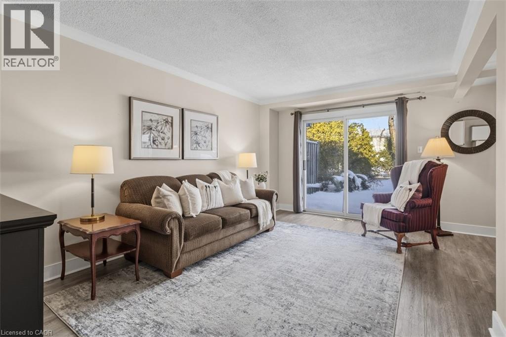 479 Woodview Road Unit# 6, Burlington, Ontario  L7N 2Z9 - Photo 5 - 40802603