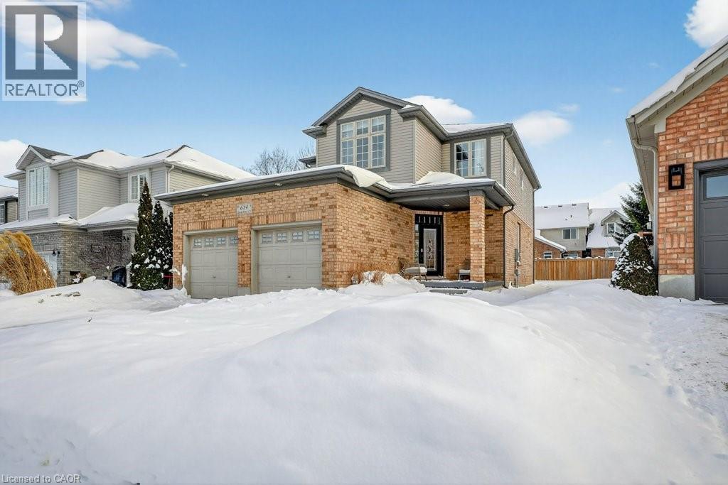 614 Rock Point Crescent, Waterloo, Ontario  N2V 2K3 - Photo 1 - 40802666