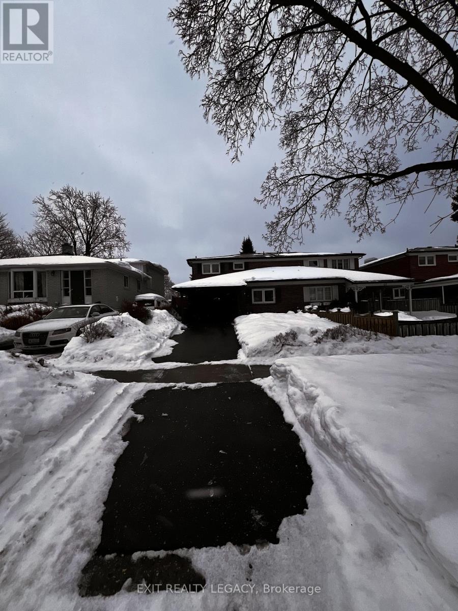 69 Cairnside Crescent, Toronto (Pleasant View), Ontario  M2J 3M9 - Photo 1 - C12760986