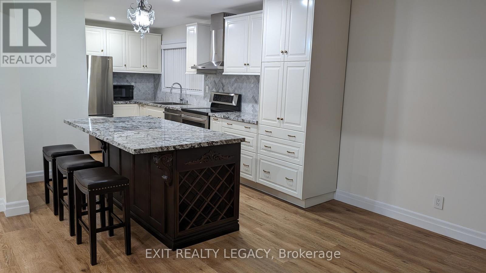 69 Cairnside Crescent, Toronto, Ontario  M2J 3M9 - Photo 10 - C12760986