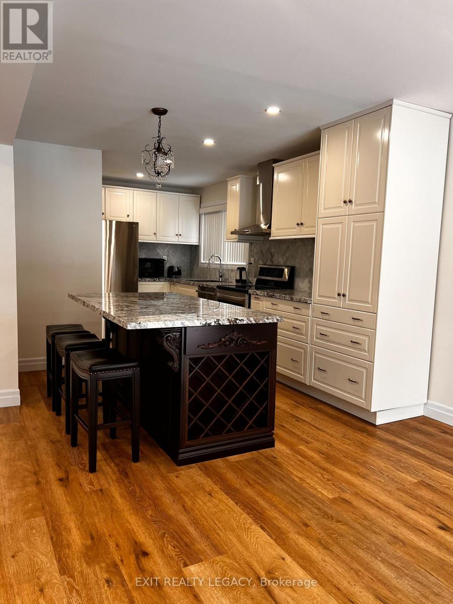 69 Cairnside Crescent, Toronto, Ontario  M2J 3M9 - Photo 22 - C12760986