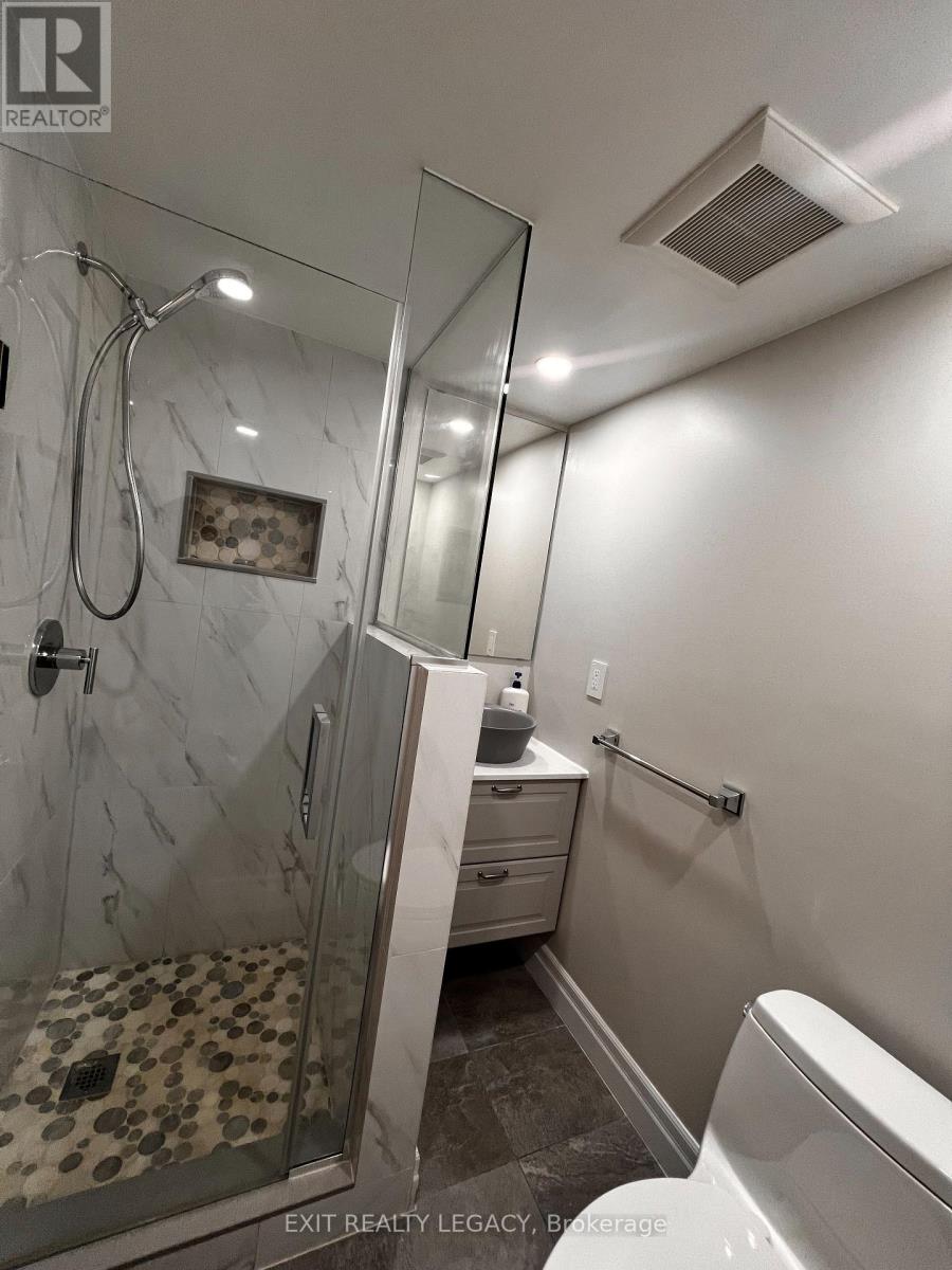 69 Cairnside Crescent, Toronto, Ontario  M2J 3M9 - Photo 33 - C12760986