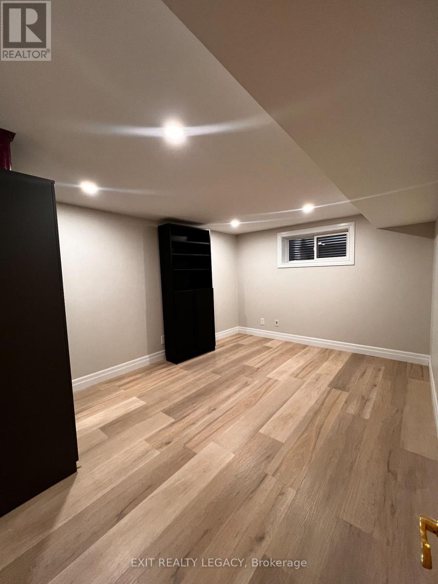 69 Cairnside Crescent, Toronto, Ontario  M2J 3M9 - Photo 35 - C12760986