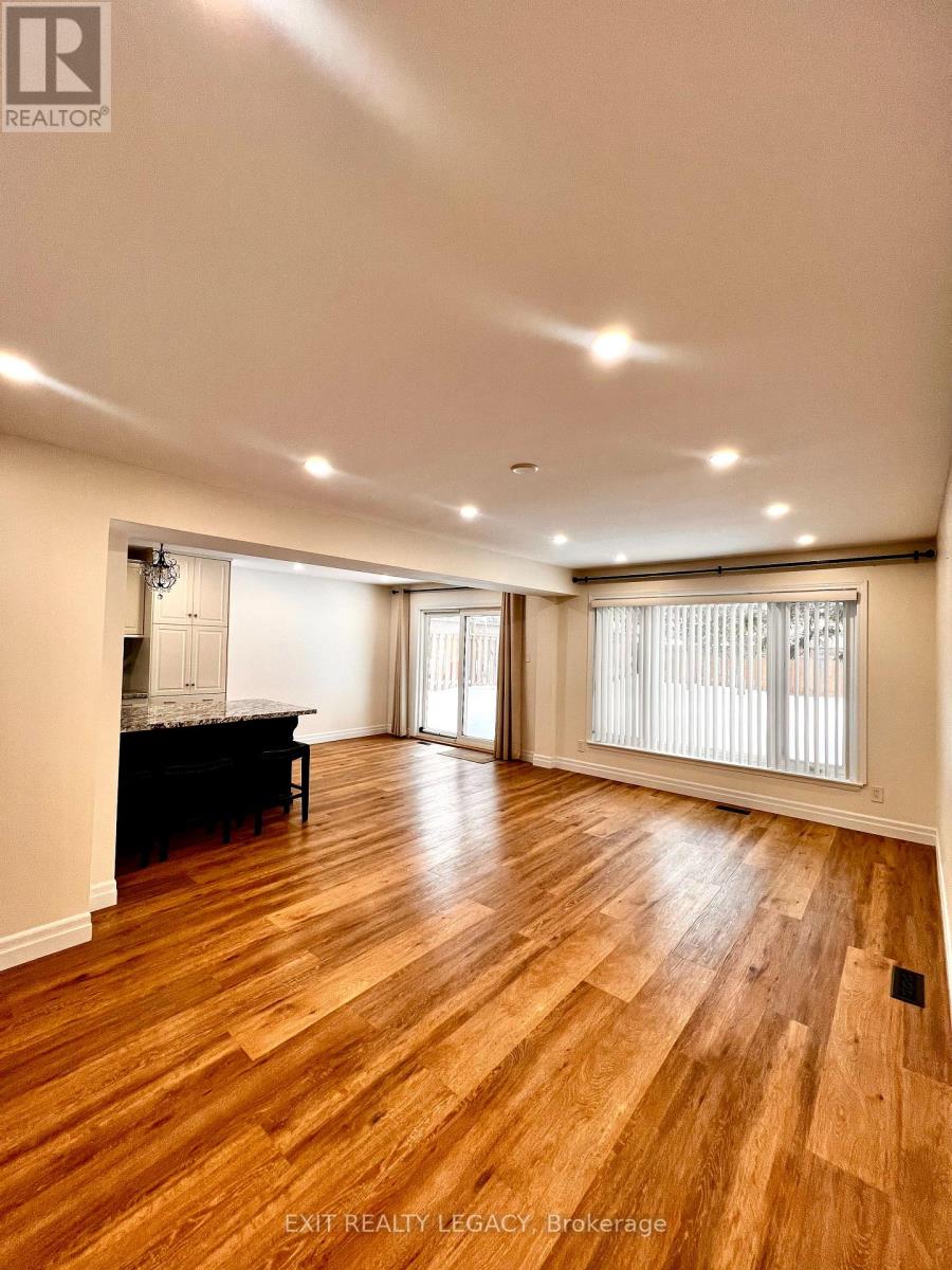 69 Cairnside Crescent, Toronto, Ontario  M2J 3M9 - Photo 6 - C12760986