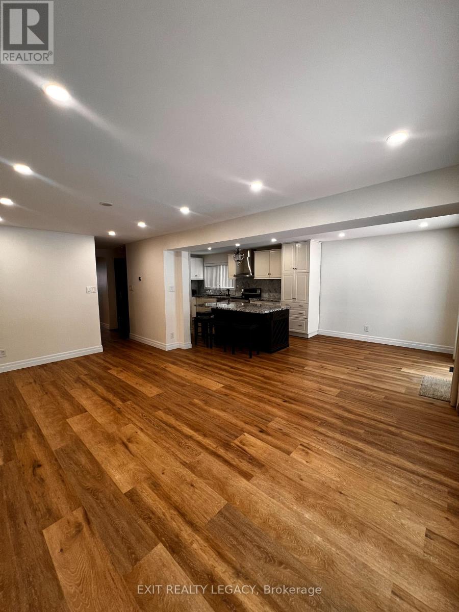 69 Cairnside Crescent, Toronto, Ontario  M2J 3M9 - Photo 7 - C12760986