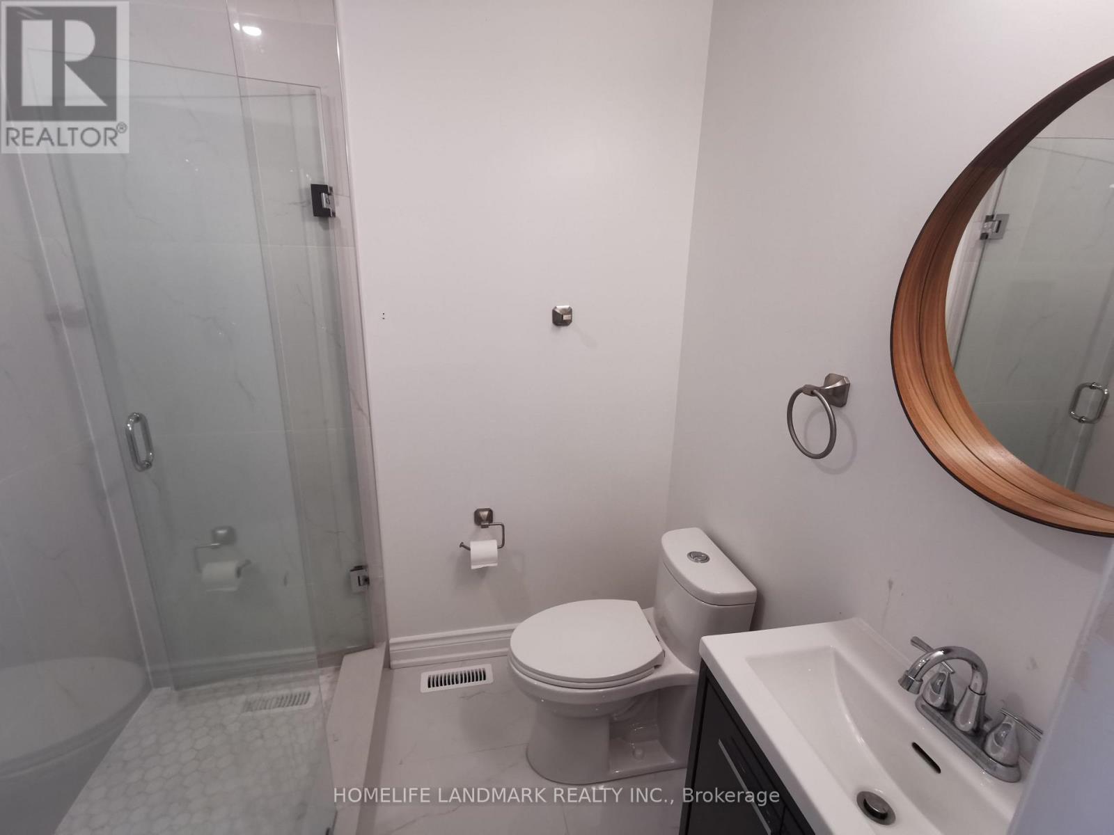Upper + Ground Level - 84 Harrington Crescent, Toronto, Ontario  M2M 2Y5 - Photo 13 - C12761056