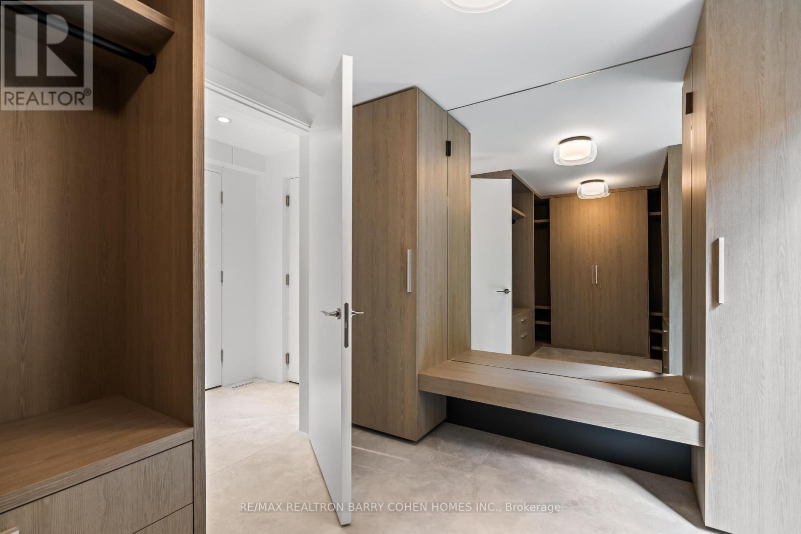 90 Esgore Drive, Toronto, Ontario  M5M 3R8 - Photo 35 - C12761124