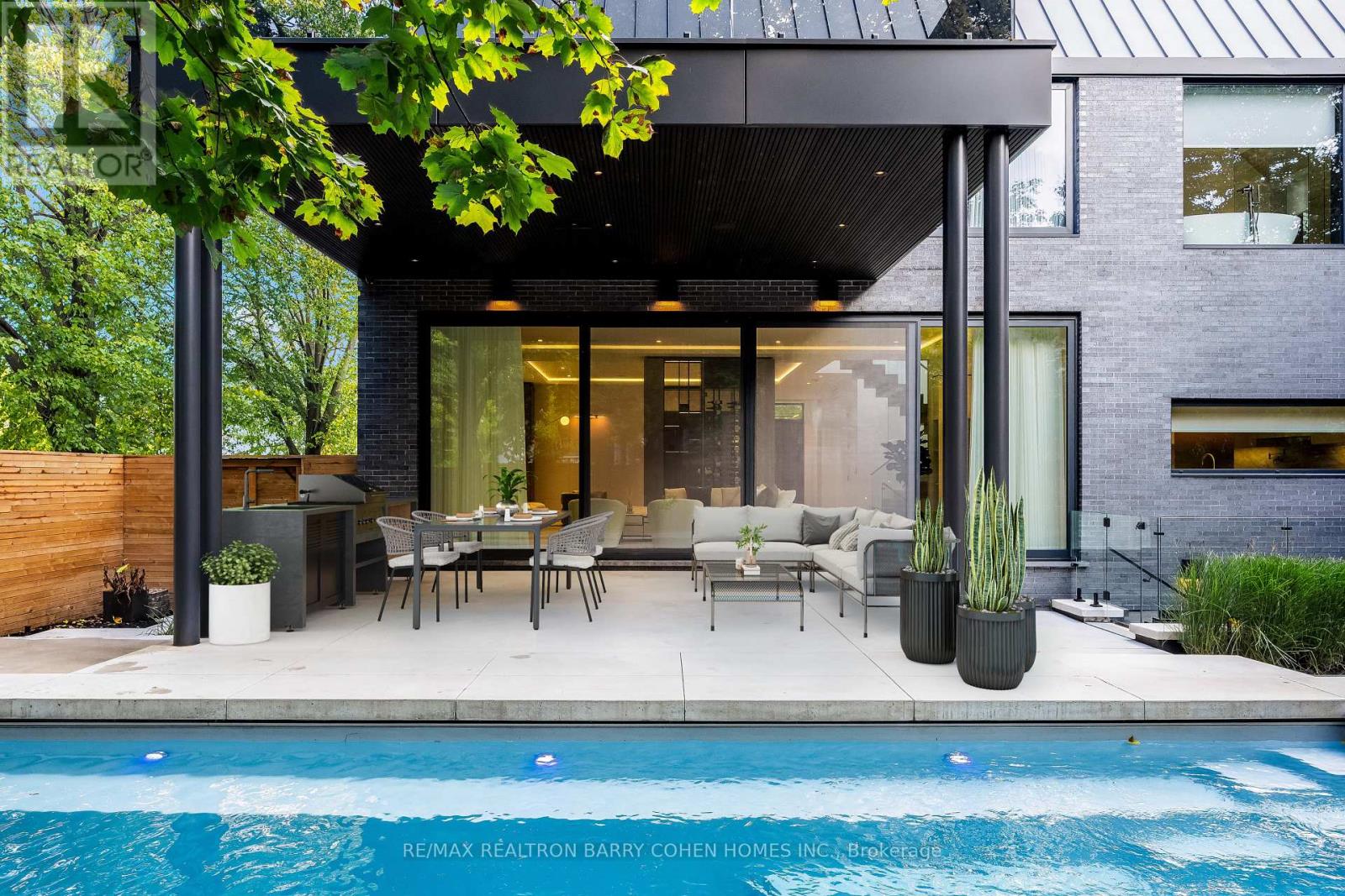 90 Esgore Drive, Toronto, Ontario  M5M 3R8 - Photo 37 - C12761124