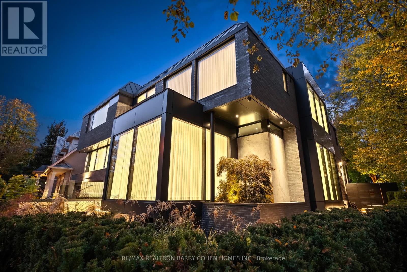 90 Esgore Drive, Toronto, Ontario  M5M 3R8 - Photo 39 - C12761124