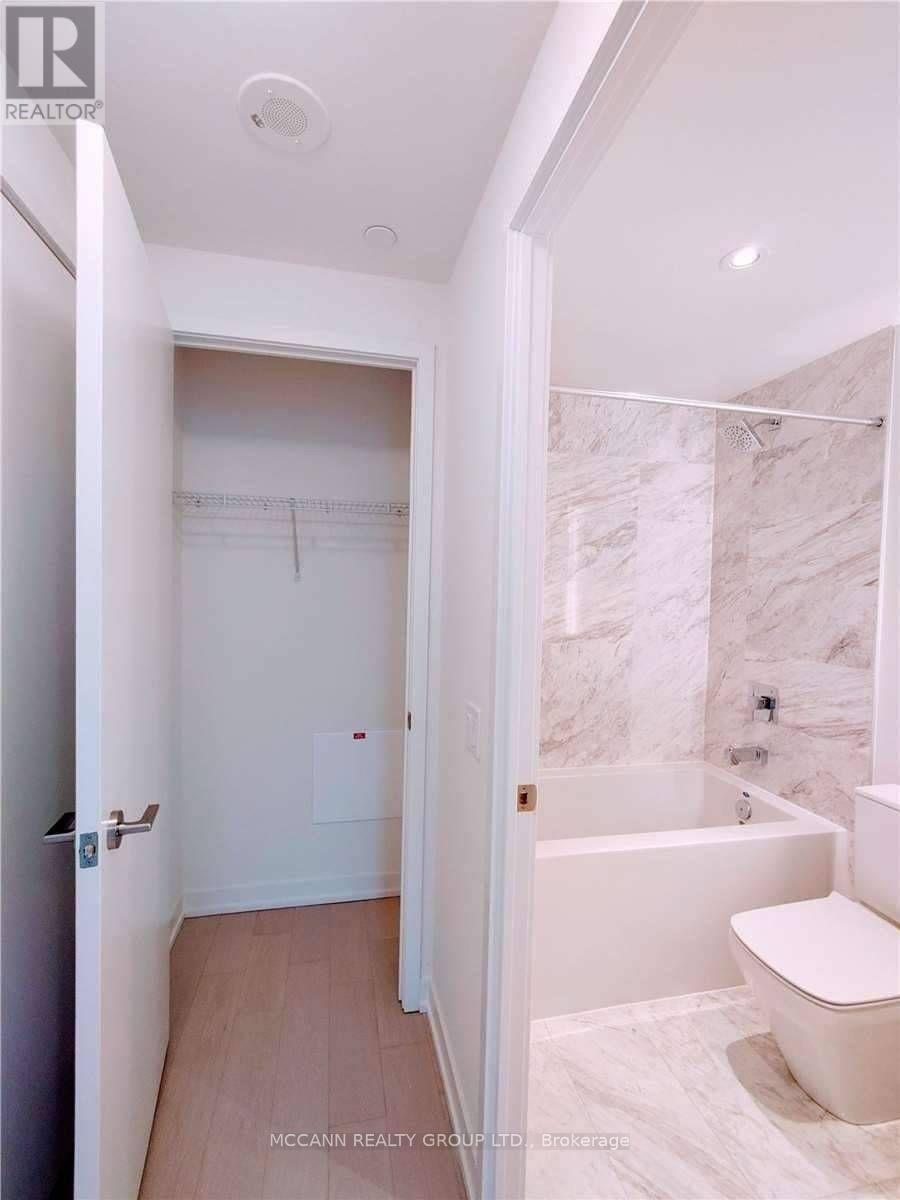 5012 - 1 Yorkville Avenue, Toronto, Ontario  M4W 0B1 - Photo 22 - C12761144