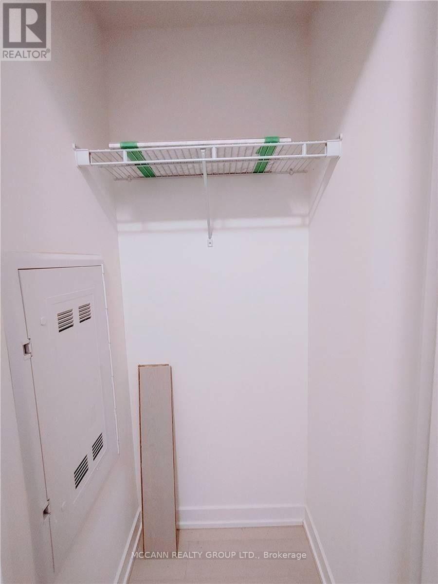 5012 - 1 Yorkville Avenue, Toronto, Ontario  M4W 0B1 - Photo 9 - C12761144