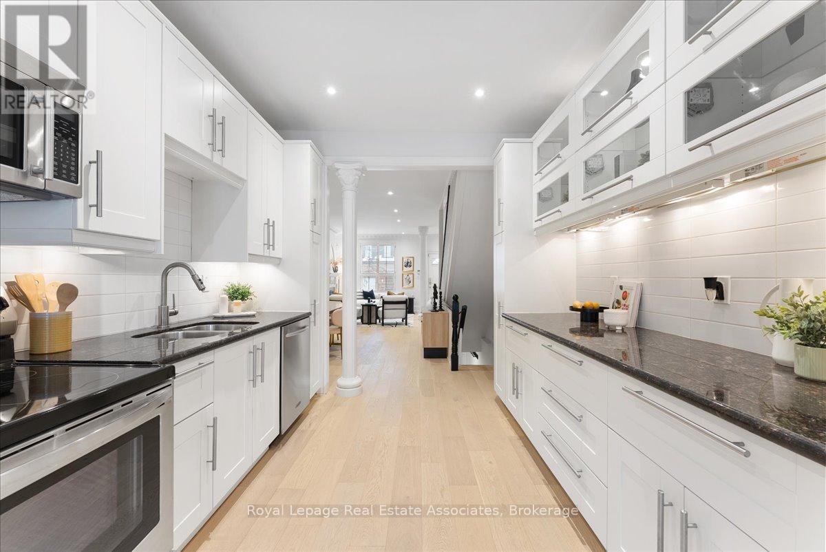 30 Belmont Street, Toronto (Annex), Ontario  M5R 1P8 - Photo 14 - C12761200