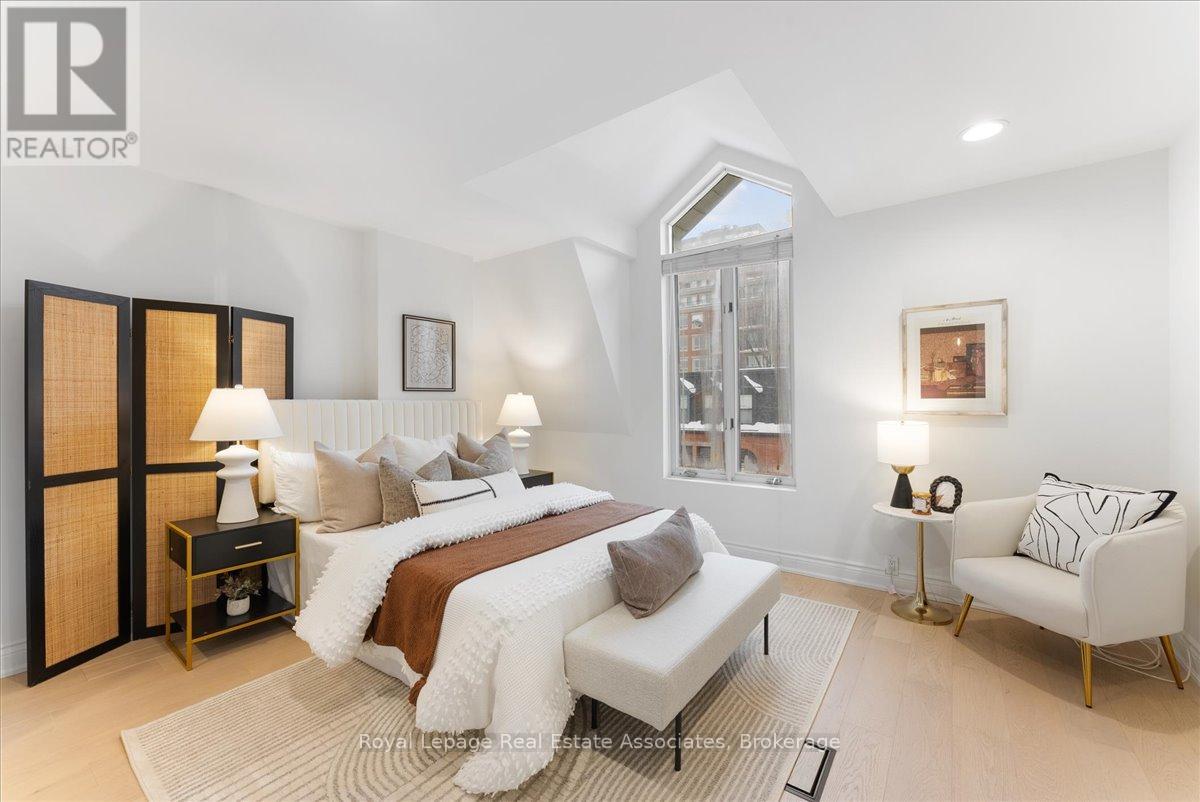 30 Belmont Street, Toronto (Annex), Ontario  M5R 1P8 - Photo 16 - C12761200